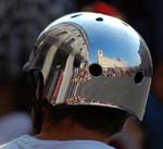 riflessi nel casco