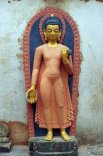 statue